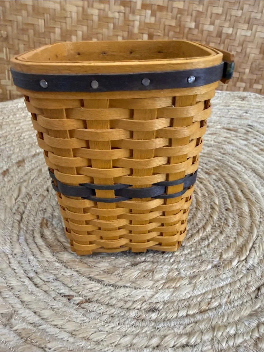 Longaberger add charming